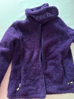 Tolle kuschlige Teddyjacke von Bench, Gr. 134, wie neu Hamburg-Nord - Hamburg Eppendorf Vorschau