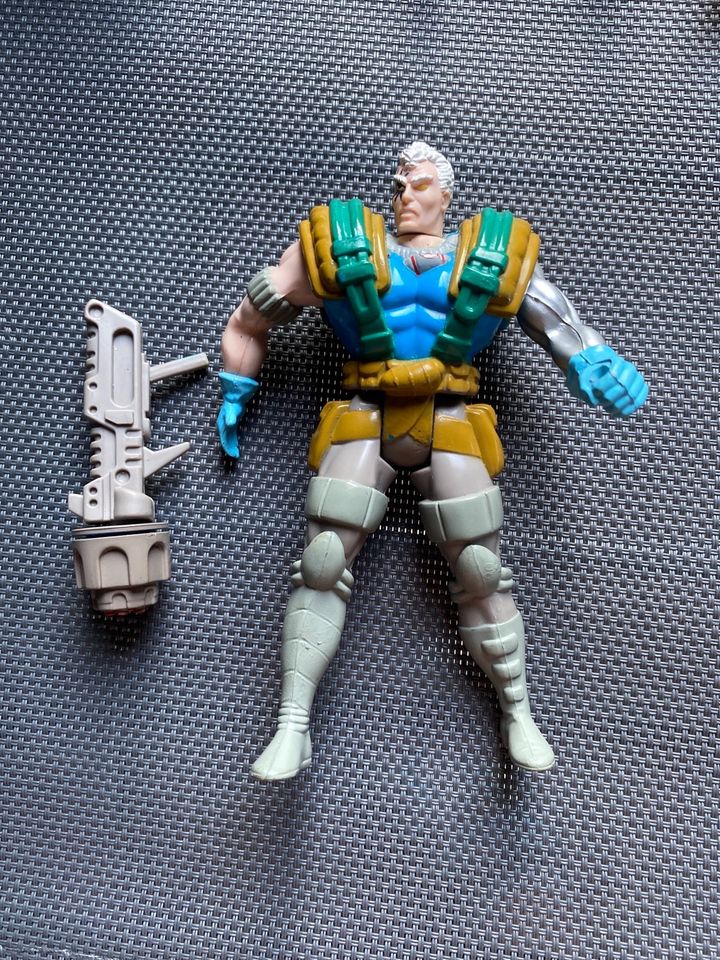 Cable X-Men Marvel 1992 Actionsfigur mit Zubehör in Löbnitz