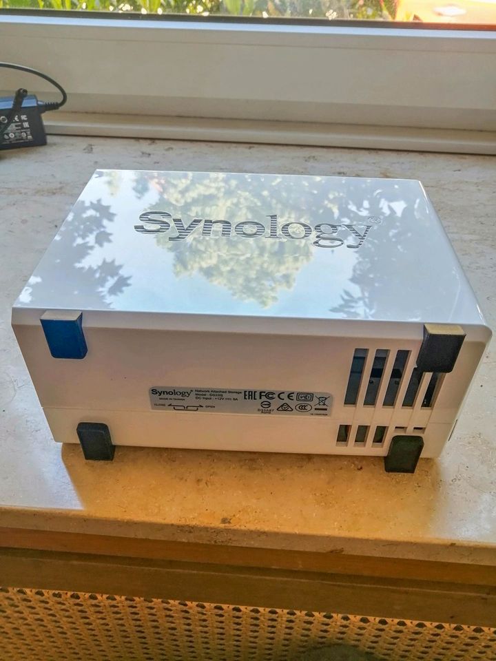 Synology DS220 J NAS Gehäuse und Netzteil in Nordkirchen