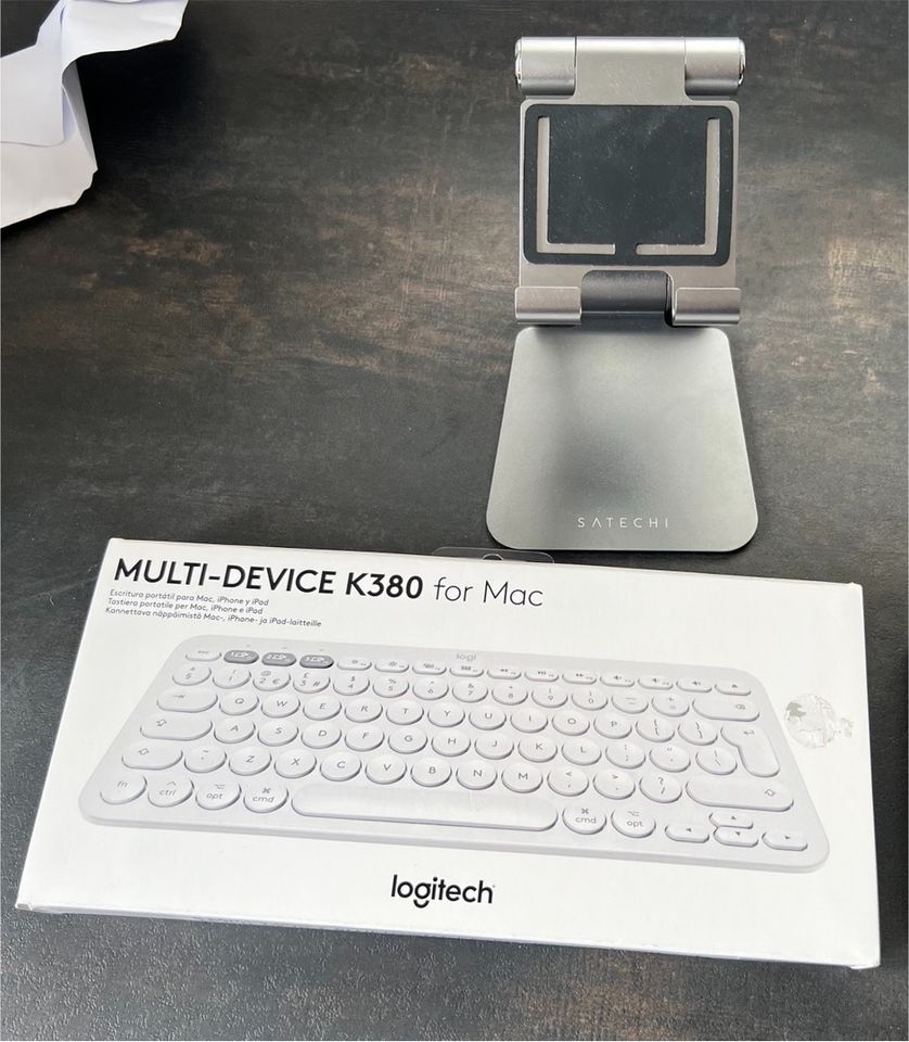 Tastatur, satechi Halterung iPad, logitech k380 in Baesweiler