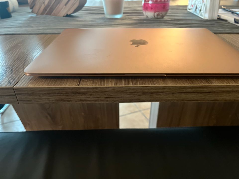 MacBook Air 13     „2020“ in Höchstadt