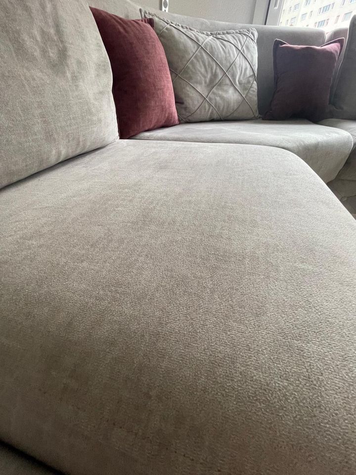 Sofa - Sehr guter Zustand in Renchen