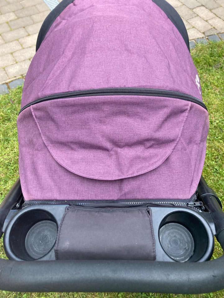 Joie Buggy Litetrax 4 lila in Duisburg