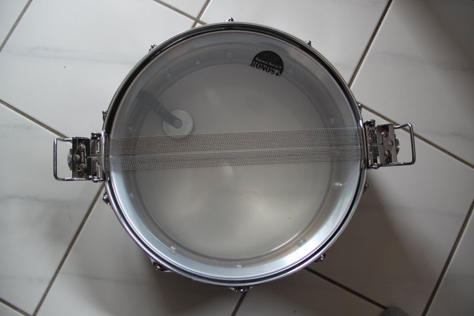 Ludwig Super Sensitive Snare 14" x 5", 70er Jahre in Bad Schönborn