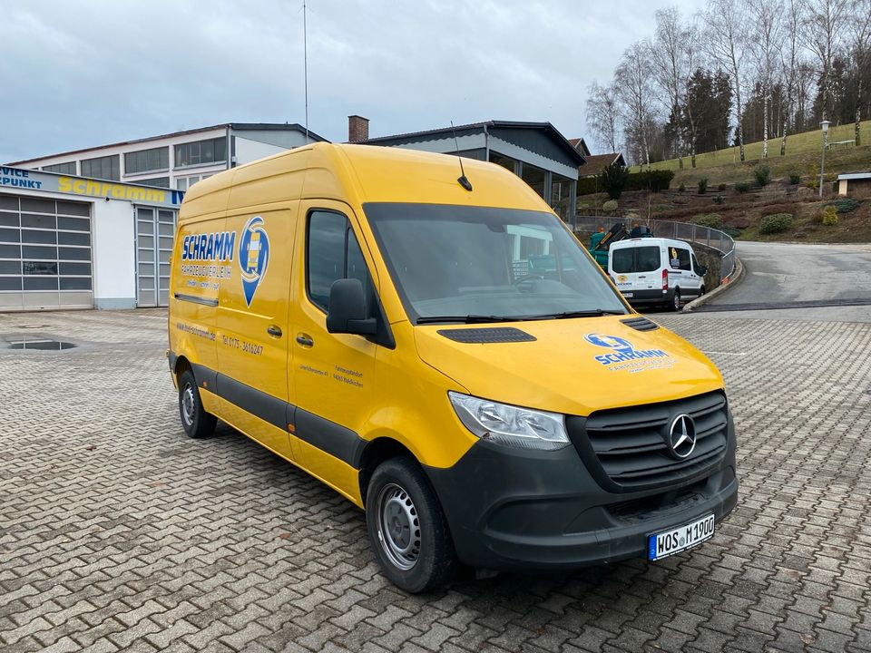 Transporter / Kastenwagen / Umzugswagen zu vermieten! in Waldkirchen