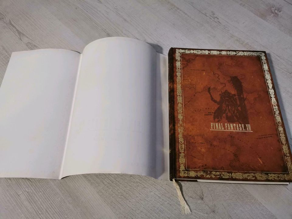 Limitierte Auflage Offizielle Buch Final Fantasy XII in Winnenden