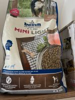 Bosch Mini Light Hundefutter Trockenfutter NP 14€ Hessen - Wiesbaden Vorschau