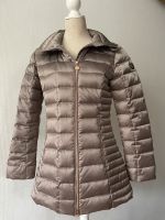 EA7 Emporio Armani NEU Winterjacke Daune taupe beige Gr. S/M Nordrhein-Westfalen - Hilden Vorschau