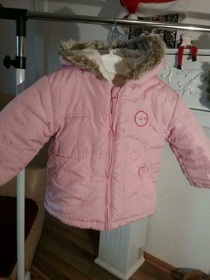 Winterjacke Mädchen 80gr in Hamburg