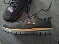 Skechers schwarz/Gold NEU Gr. 41 Niedersachsen - Beverstedt Vorschau