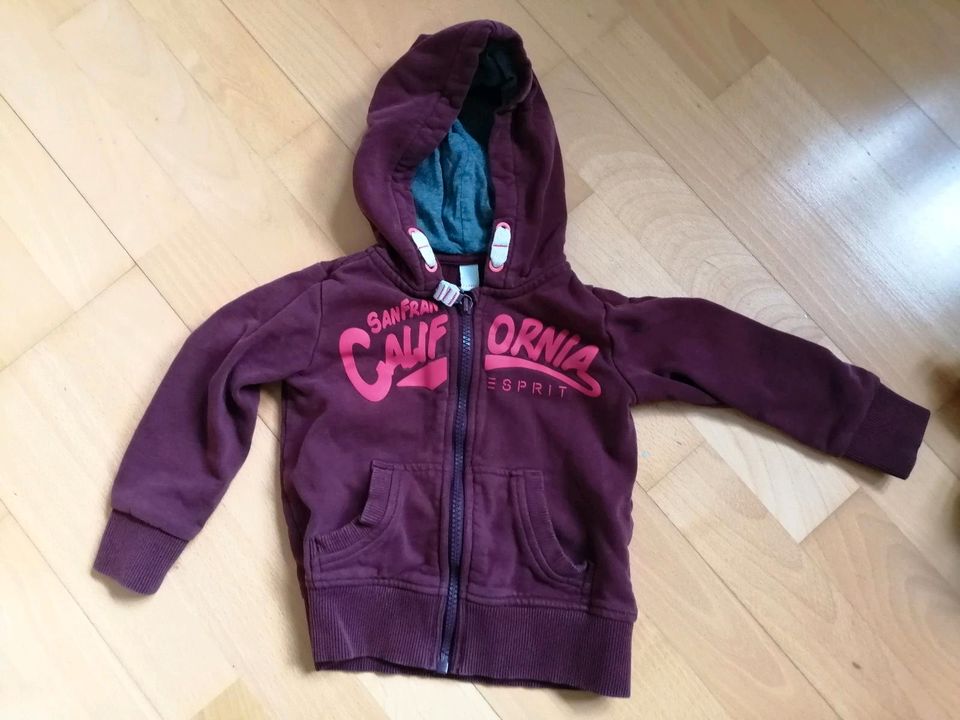 Hoodie/Weste/Kapuzenpulli Esprit Größe 92/98 in Waldbrunn