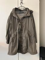 Trenchcoat Parka Übergang zeitlos tailliert grün Größe 38 Berlin - Karlshorst Vorschau