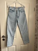 Levi’s Damen Jeans Hose Gr.28  80s MOM Jeans Sachsen-Anhalt - Wolmirsleben Vorschau