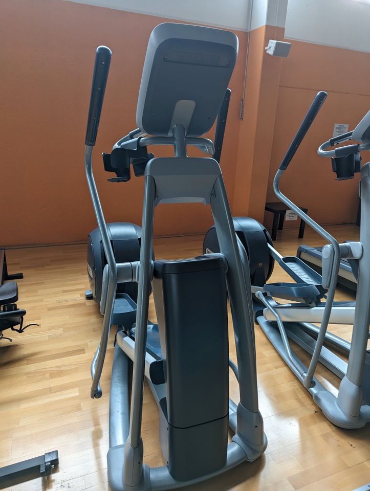 Precor Crosstrainer EFX 576i in Ginsheim-Gustavsburg