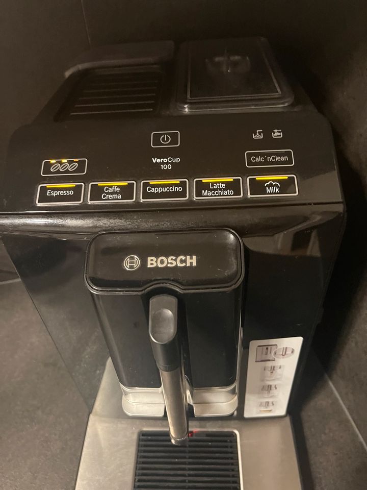 BOSCH Kaffeevollautomat VeroCup 100 in Langenhagen