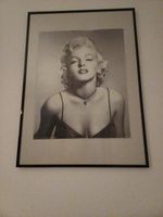 Großes Poster mit Rahmen von Marilyn Monroe Sachsen-Anhalt - Wolmirstedt Vorschau