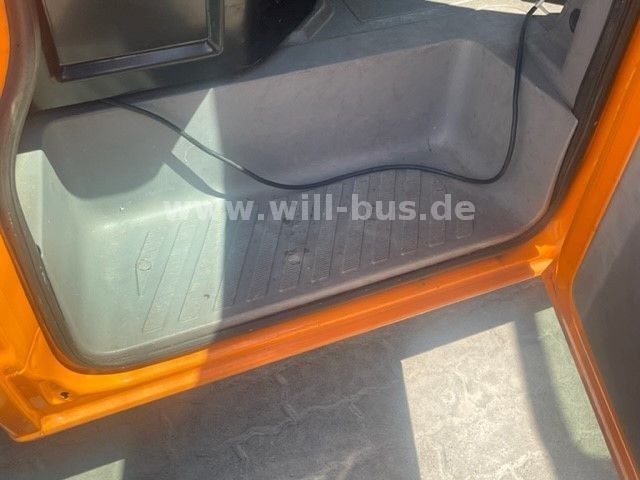 Mercedes-Benz 311 Sprinter Kipper RECHTSLENKER in Zeil