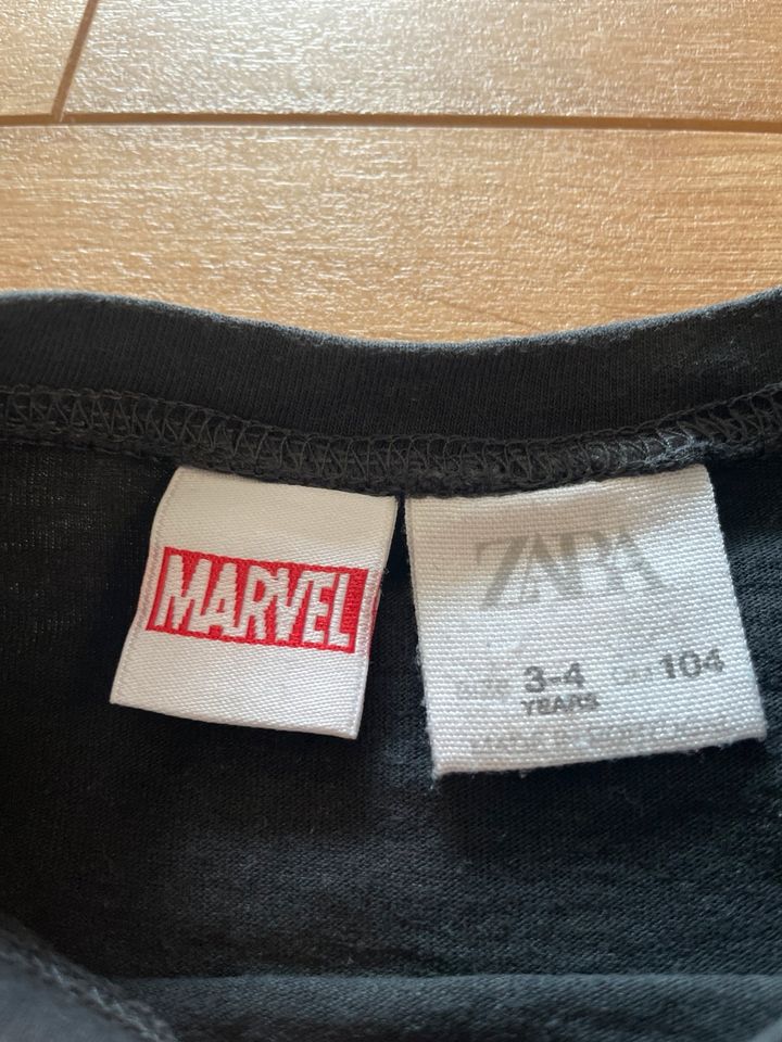 Jungen Sommer Shirt von Zara Marvel, Größe 104 in Bielefeld