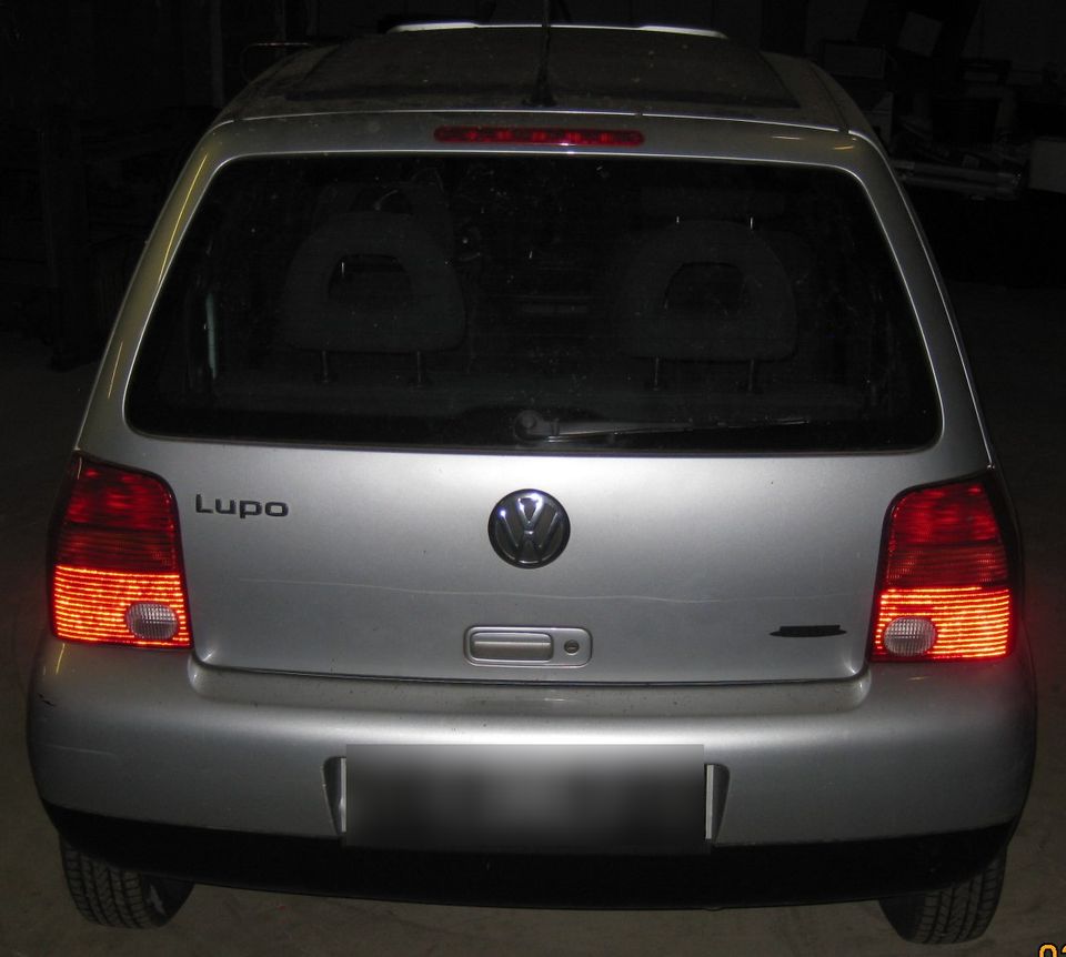 1.0  VW  LUPO   999 cm³   1 L  4 - Zylinder in Isselburg