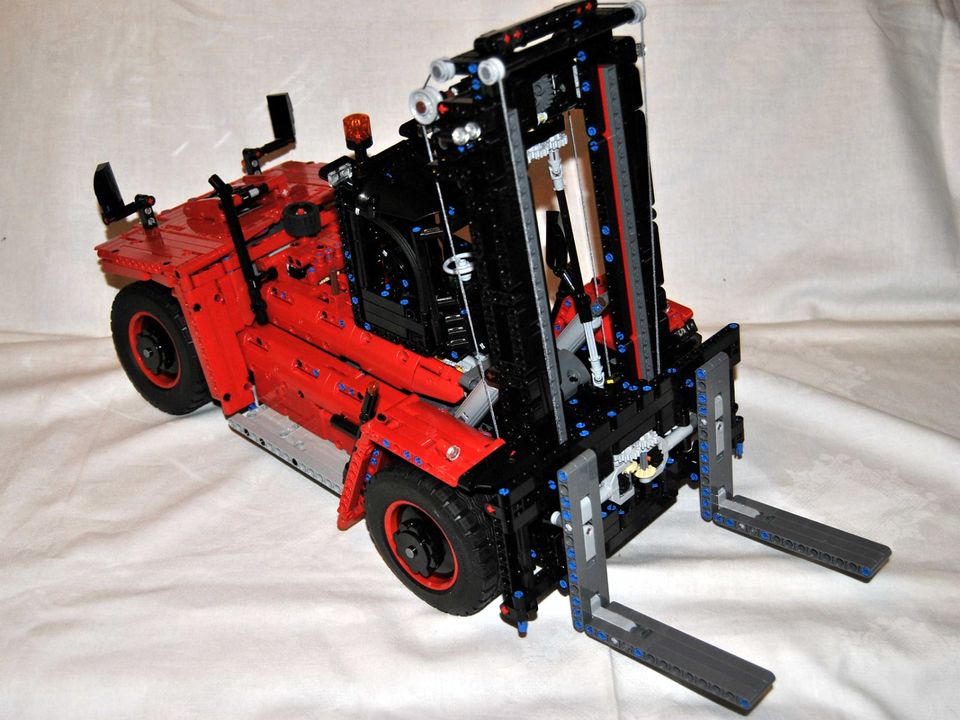 LEGO Technic Technik MOC Gabelstapler Motorisiert(27) in Leipzig