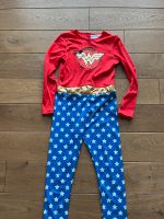 H&M Kinder Kostüm Mädchen DC Wonder Women Oberall Gr.134 Nordrhein-Westfalen - Bocholt Vorschau