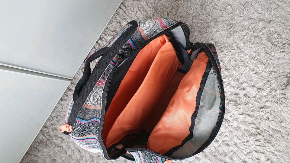 Dakine Eve Lux 28L Rucksack in Hannover