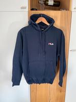Fila Hoodie / Pullover marineblau/weiß/rot S/M Hessen - Heuchelheim Vorschau