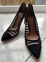 Hugo BOSS Pumps High Heels NEU Gr. 40 Schwarz Hessen - Erzhausen Vorschau