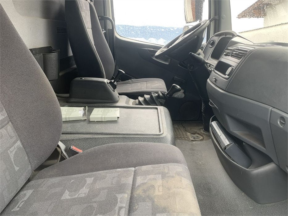 Mercedes-Benz Atego 815 Koffer 5,8m Retarder/Motorbremse in Lenggries