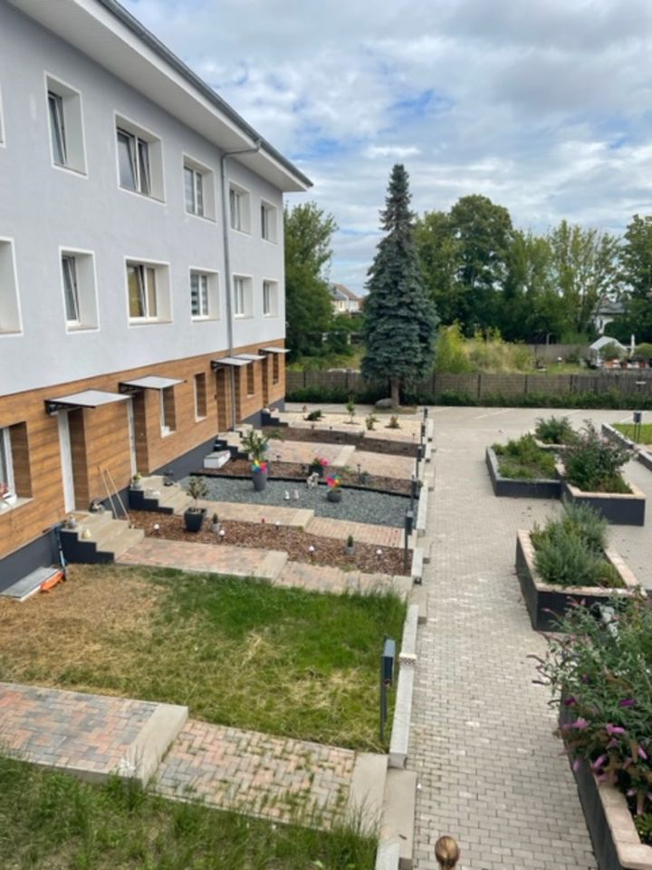 Wunderschöne 4-Raum-Wohnung mit Terrasse+Garten in Staßfurt in Staßfurt