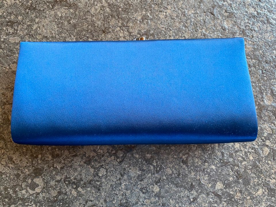 Menbur Clutch Handtasche blau in Freden