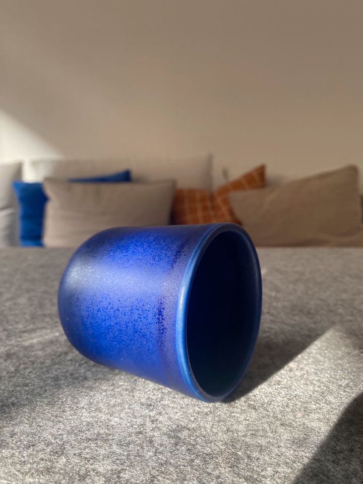 Motel a miio Keramik Becher, Tasse in blau in Stuttgart