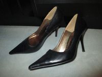 TOLLE ELEGANTE HIGH HEELS LEDER SCHWARZ SPITZFORM GR.38 Schleswig-Holstein - Flensburg Vorschau