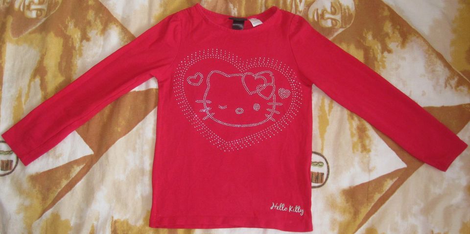 LA-Shirt Hello Kitty H&M Gr.104-110 Rot Strass Glitzer Jersey in Ottobrunn