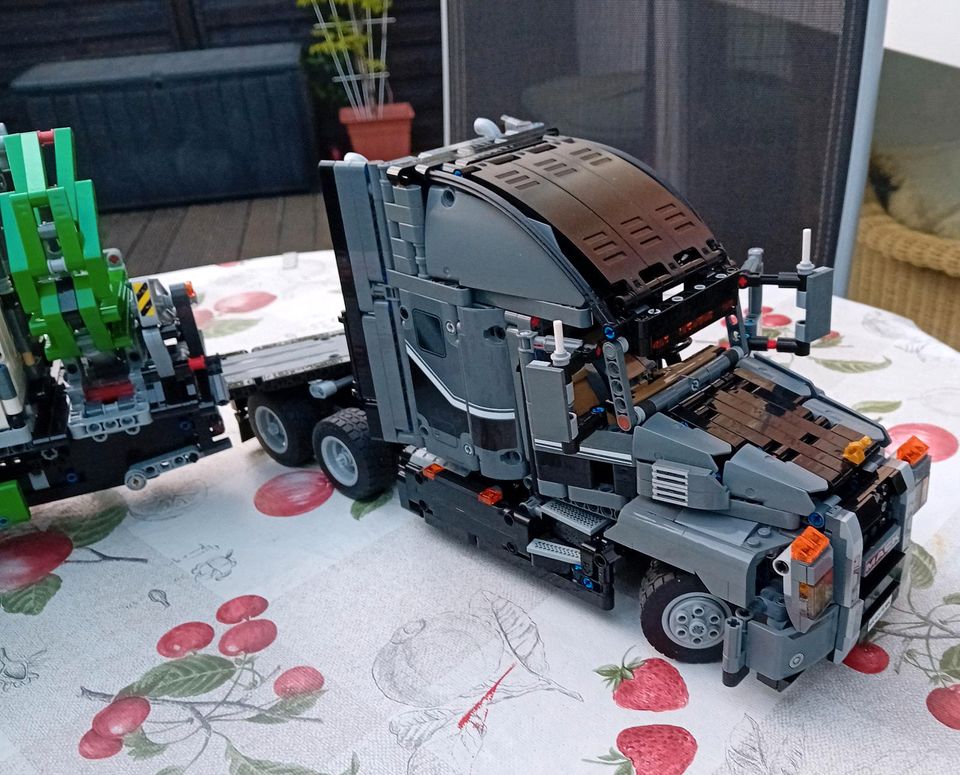 Lego technic Mack LKW mit Anhänger Nr 42078 in Bad Kreuznach