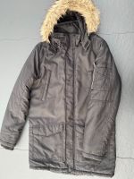 H&M Jungen Winterjacke Parka Gr. 170 schwarz neuwertig Niedersachsen - Wolfsburg Vorschau