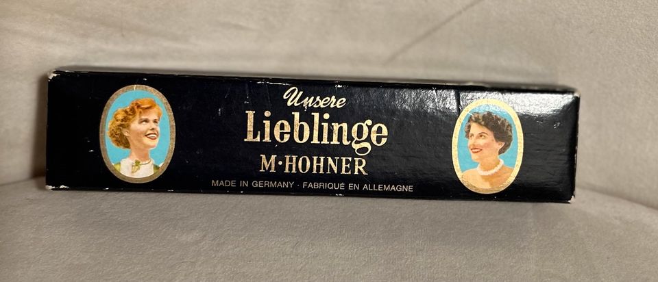 Hohner Mundharmonika "Unsere Lieblinge" Stimmung C - 7332/48M in Hamburg