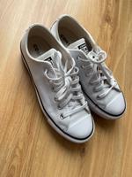Converse Sneaker Chuck Taylor All Star Lift wie Neu Weiß Niedersachsen - Heiningen (Niedersachsen) Vorschau