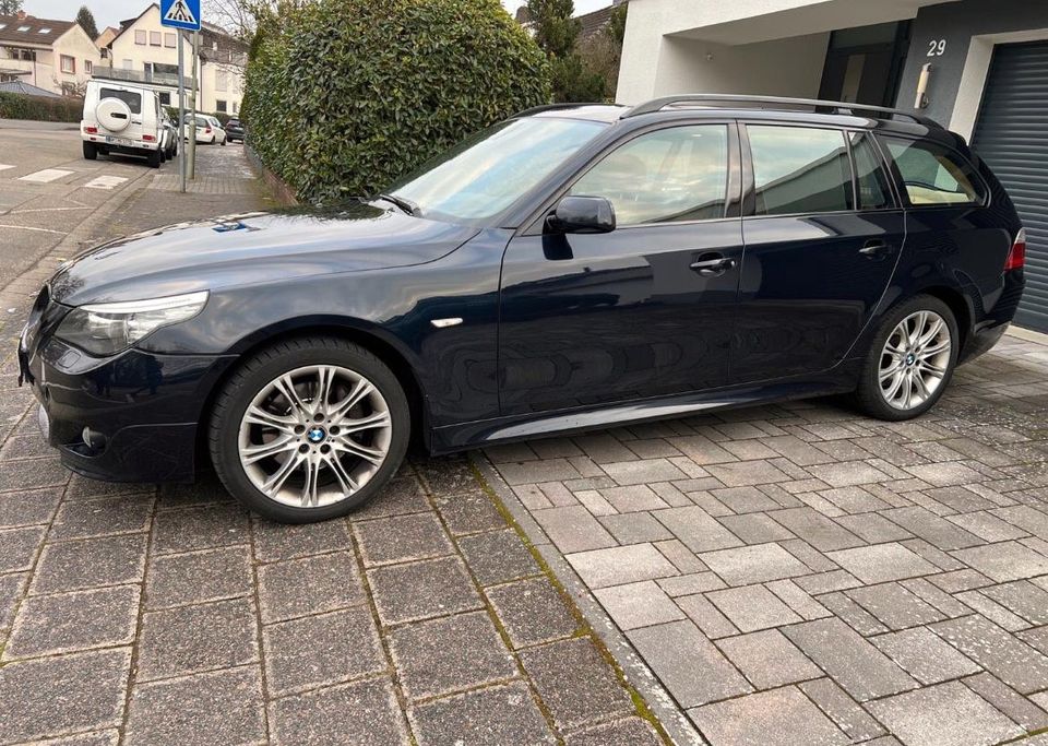 BMW 530d M-Packet Xdrive LCi in Bruchköbel