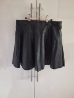 H&M Leder Rock Gr. 140 fast neu Nordrhein-Westfalen - Kreuzau Vorschau