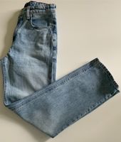 Tommy Hilfiger hellblaue Jeans- super Zustand, Gr. 152 Frankfurt am Main - Westend Vorschau