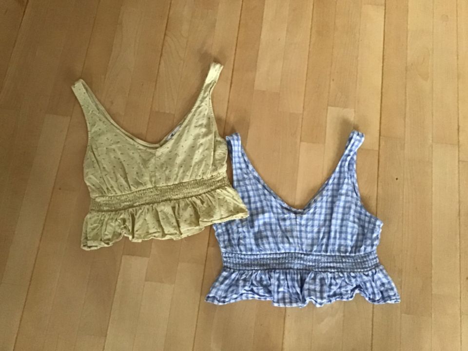 2 süße Top von HOLLISTER Gr.M NEU in Allensbach