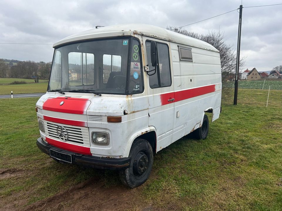 Mercedes düdo 409 Benziner . H Zulassung . Wohnmobil in Gieboldehausen