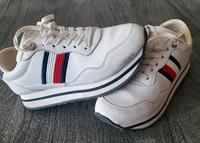 Hilfiger Sneaker Bayern - Erlangen Vorschau