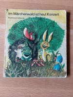 DDR  Märchenwaldbuch mit Schallplatte Sachsen - Weinböhla Vorschau