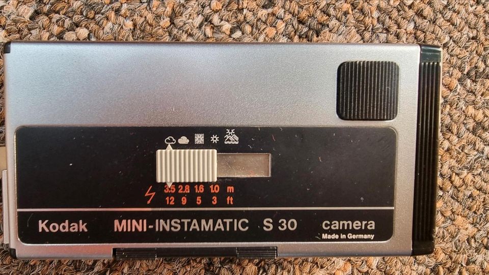 Rarität: Kodak Mini-Instamatic S30 mit Tasche in Mainz
