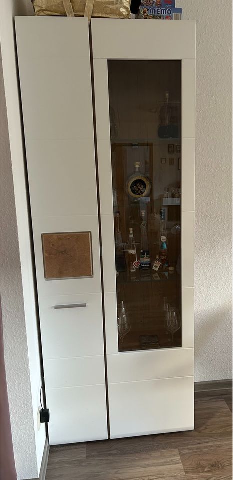 Vitrinenschrank / Wohnwand in Hann. Münden