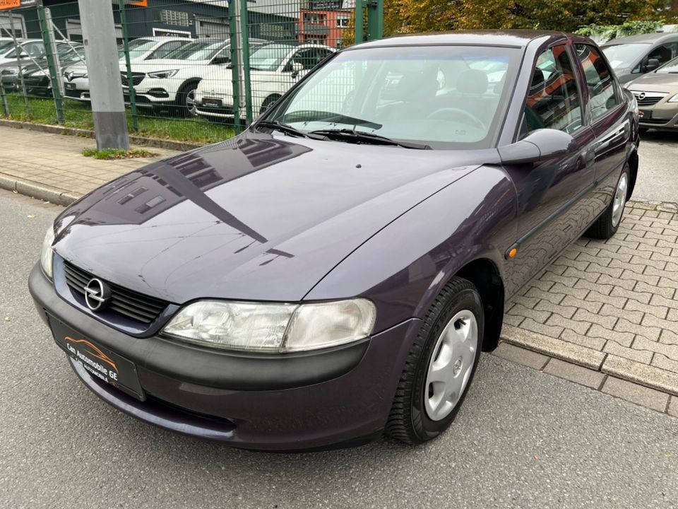 Opel Vectra B Limousine*1.HAND*TÜV/AU-INSPEKTION NEU* in Gelsenkirchen