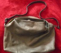 Vintage lederne Tasche von FRED DE LA BRETONIERE Leipzig - Altlindenau Vorschau