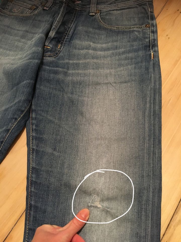 Jacob Cohen Jeans groß 33 in Mainz